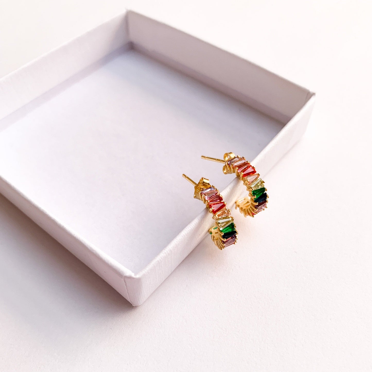 KYLIE RAINBOW HOOPS 1.4CM-1