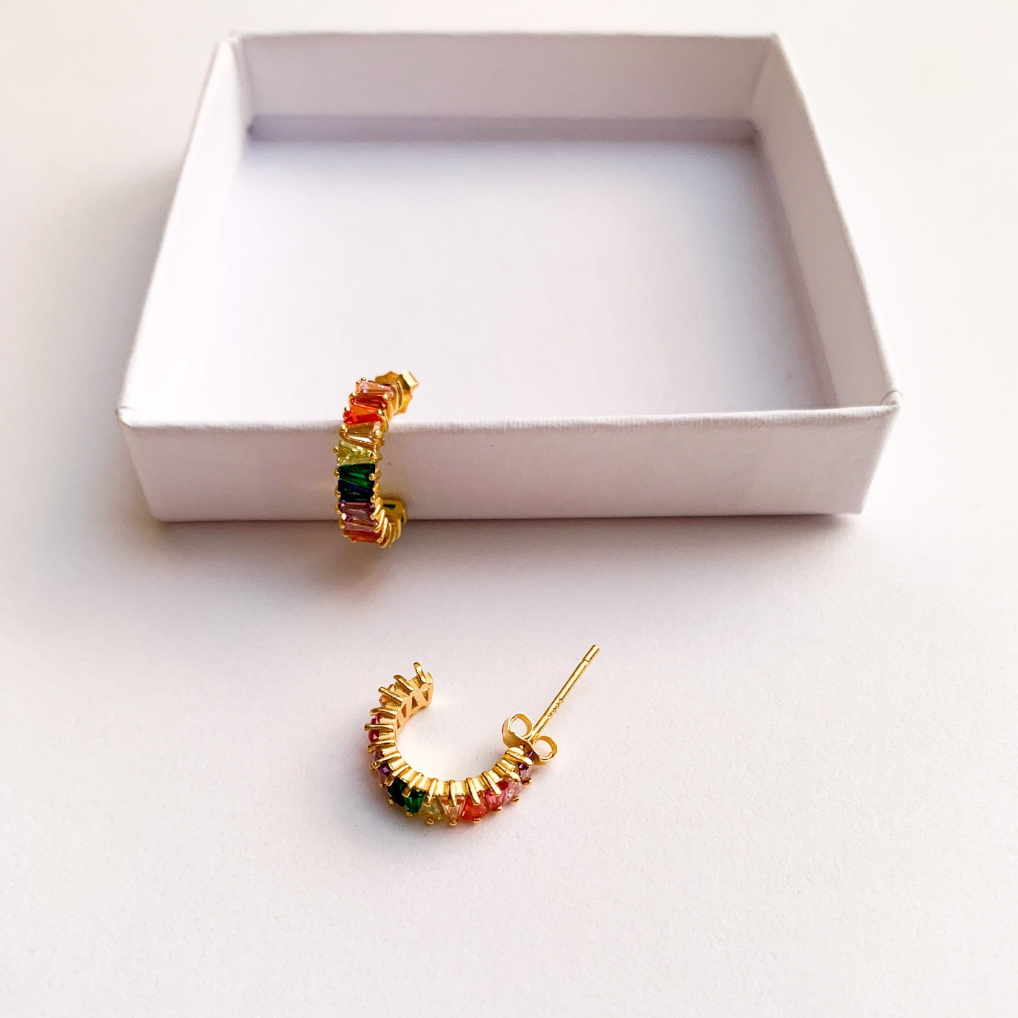 KYLIE RAINBOW HOOPS 1.4CM-3