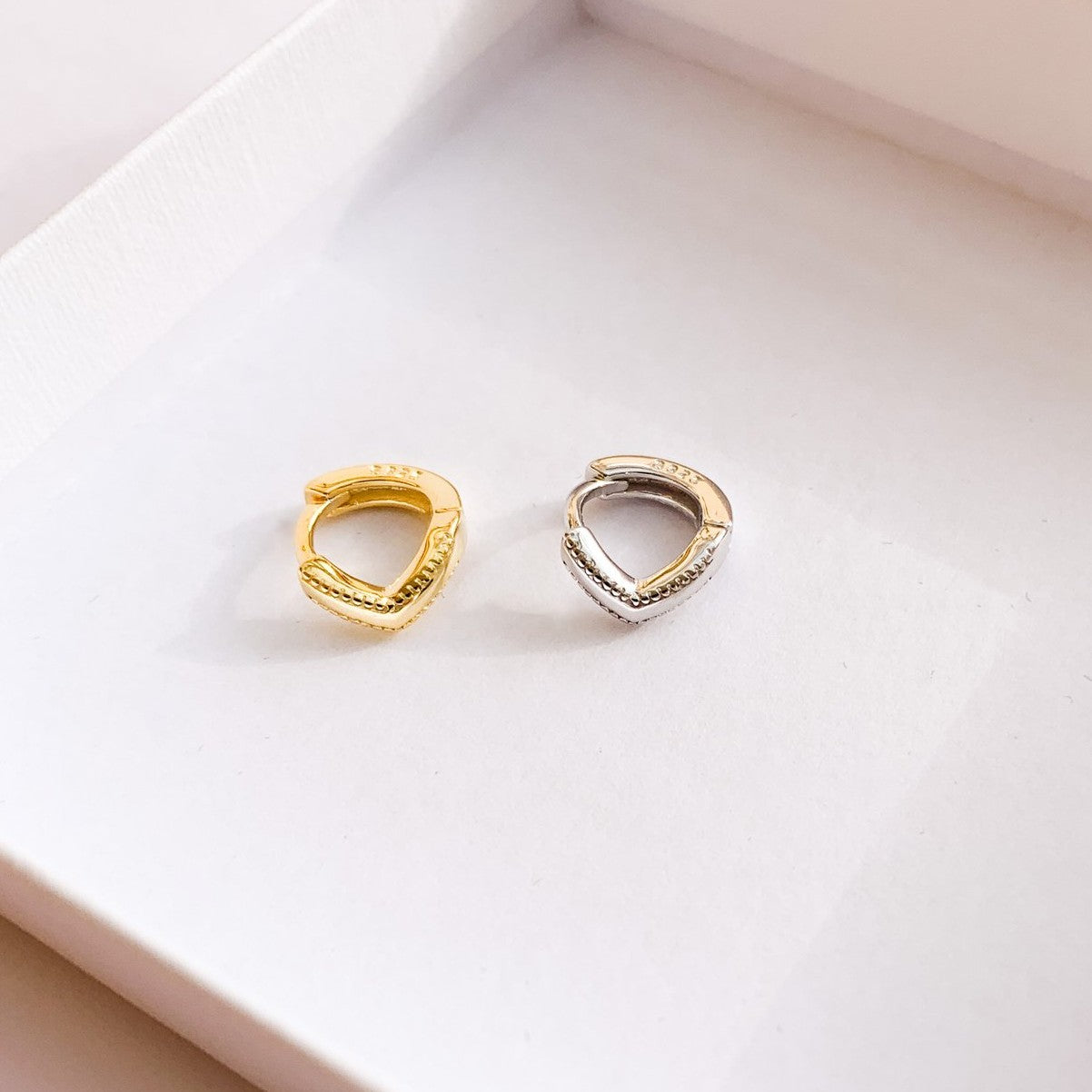 CHARLI HELIX HOOP 1CM-2